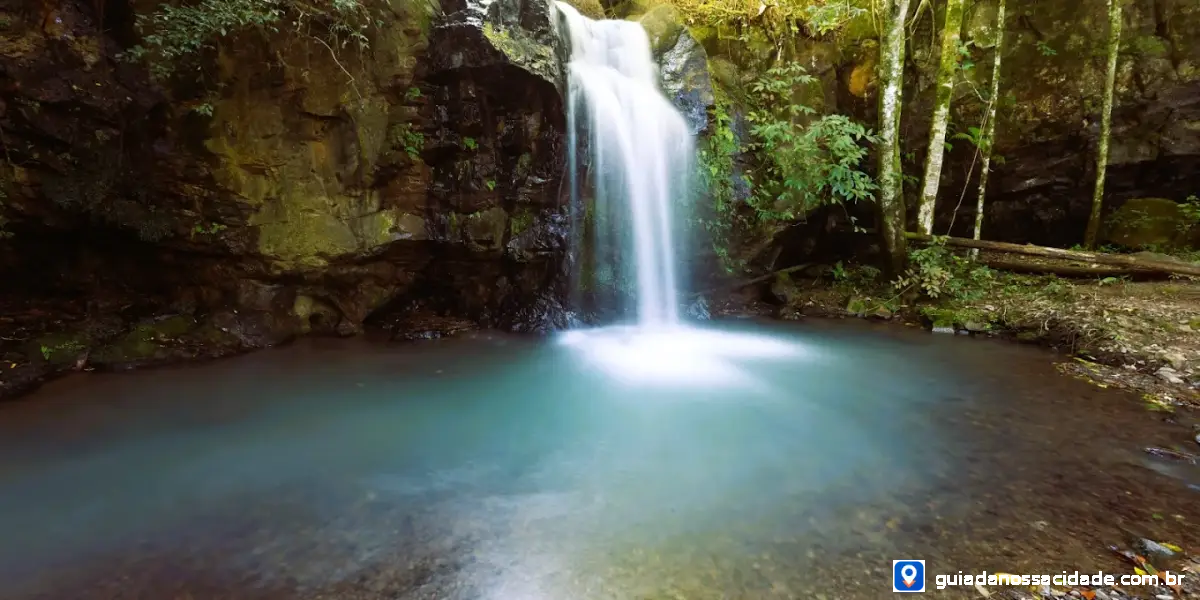 Descubra a Cachoeira de Fácil Acesso em Águas da Prata